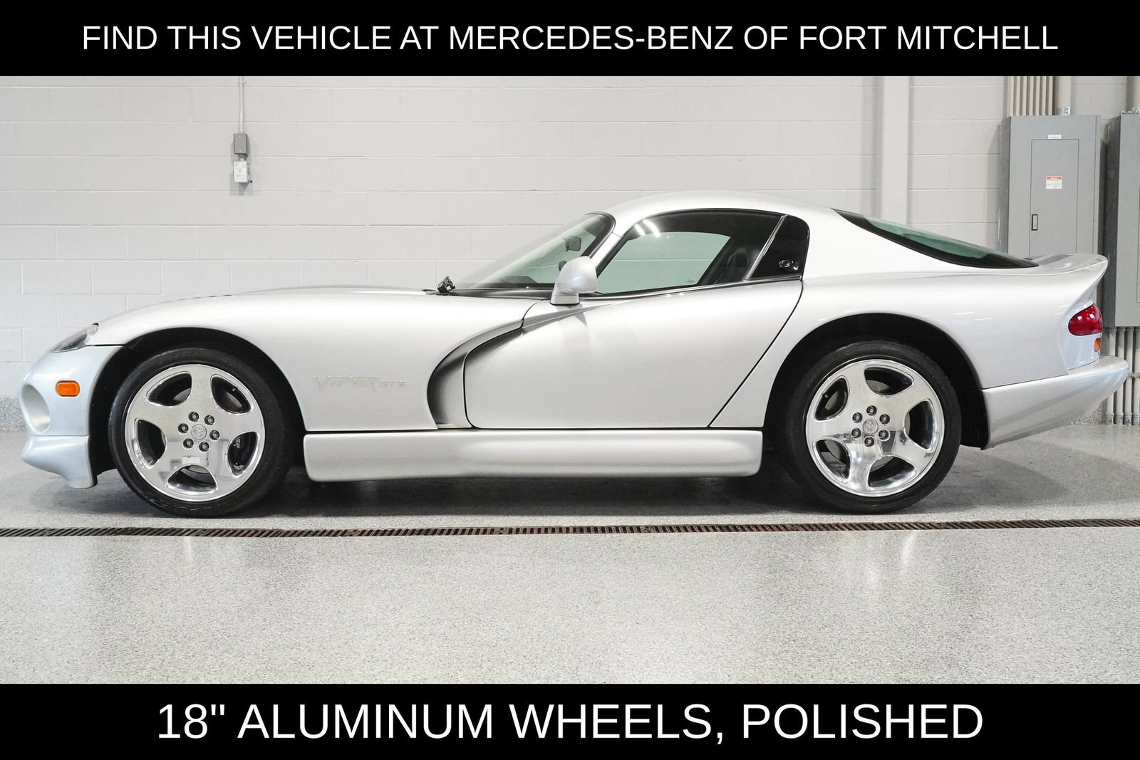 Used 1999 Dodge Viper GTS RWD image 3
