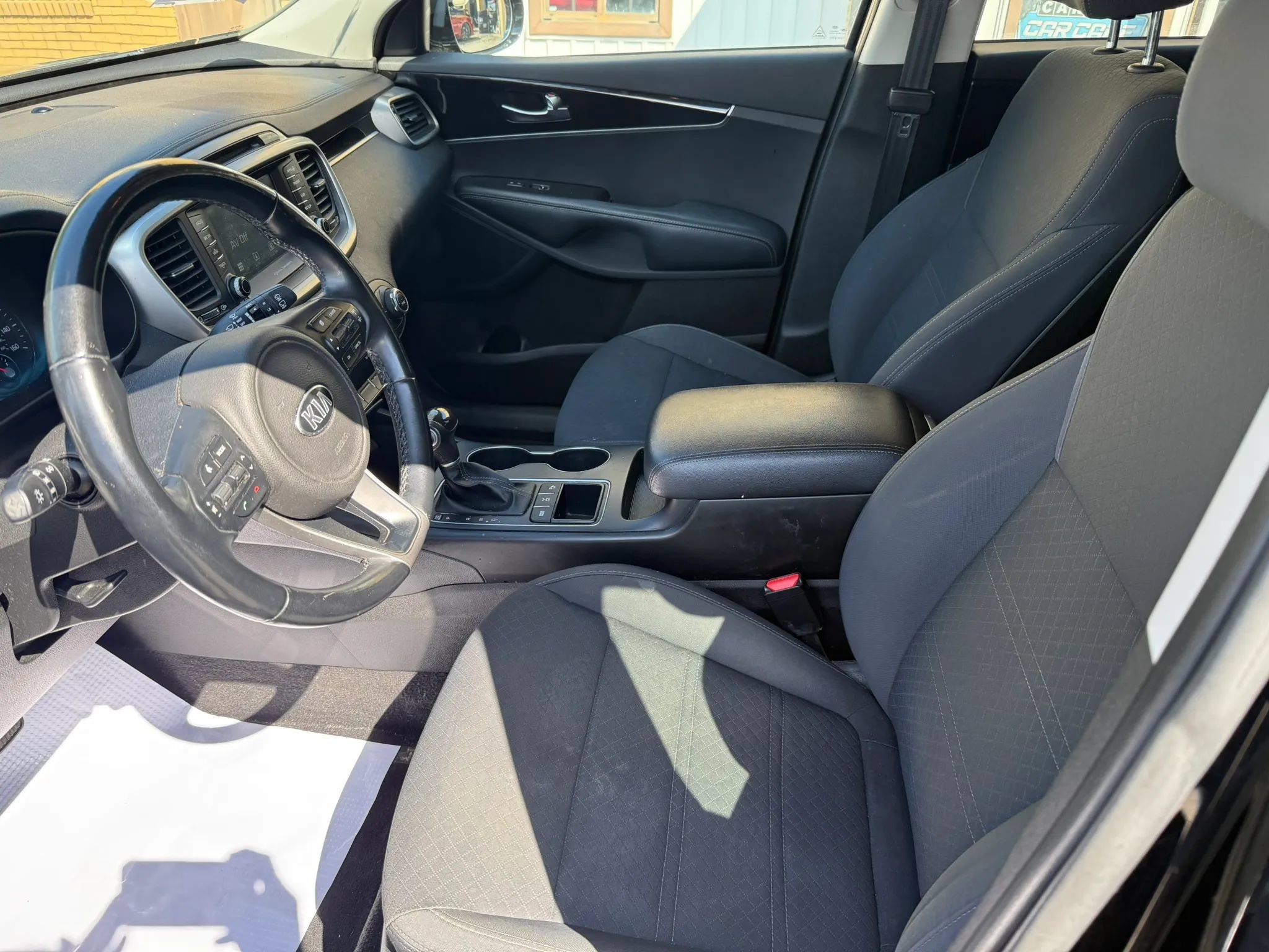 Used 2018 Kia Sorento AWD image 12