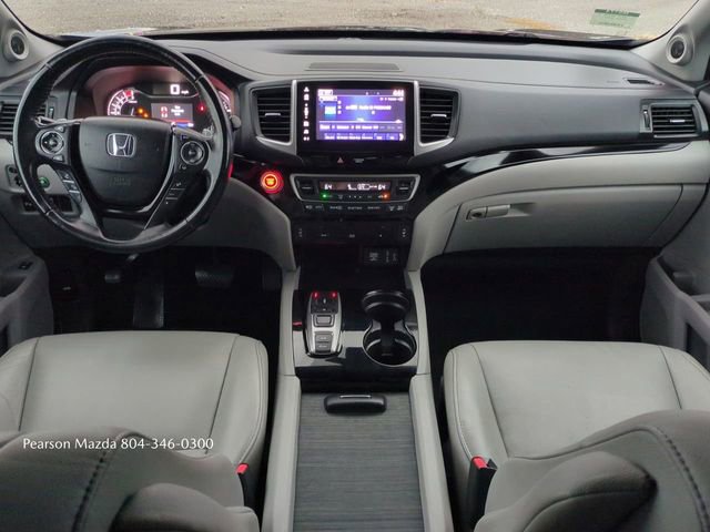 Used 2018 Honda Pilot Touring image 16