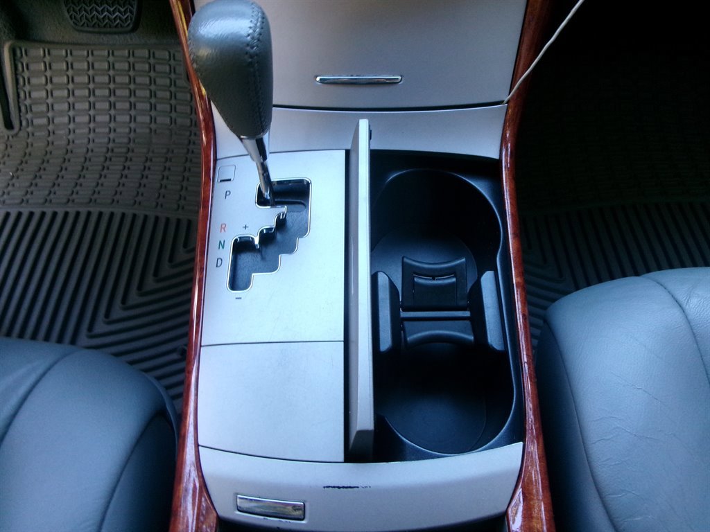 Used 2006 Toyota Avalon Limited image 35