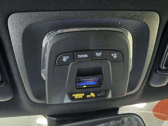 Used 2023 Toyota Corolla SE image 37