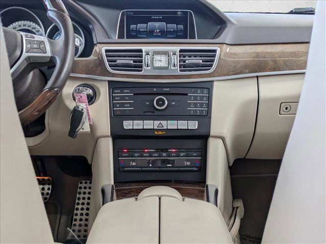 Used 2016 Mercedes-Benz E 350 Sedan image 16