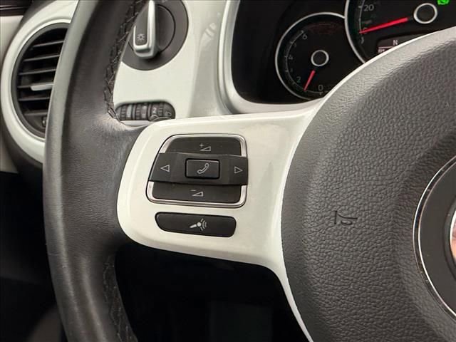 Used 2019 Volkswagen Beetle 2.0T SE w/ SE Premium Package FWD image 18