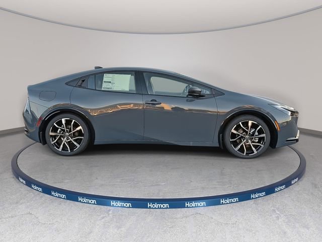 New 2026 Toyota Prius Plug-In Hybrid image 3