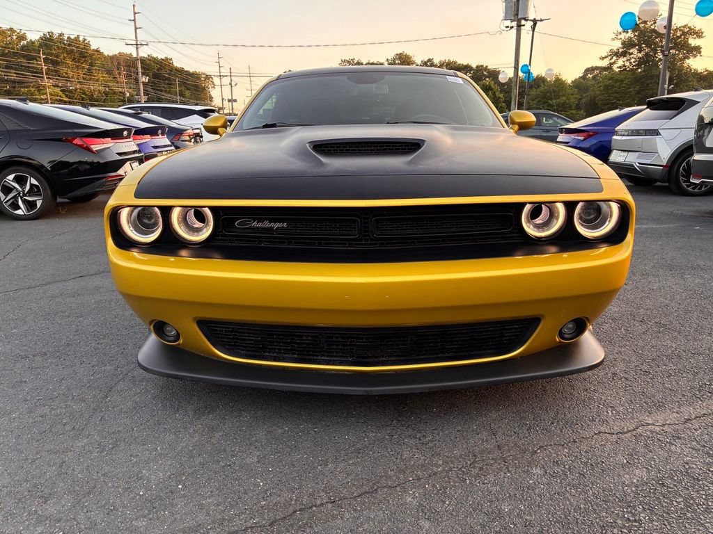 Used 2021 Dodge Challenger R/T Scat Pack w/ T/A Package RWD image 2