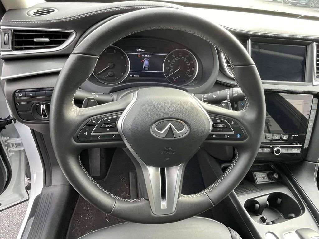 Used 2025 INFINITI QX50 Pure image 18