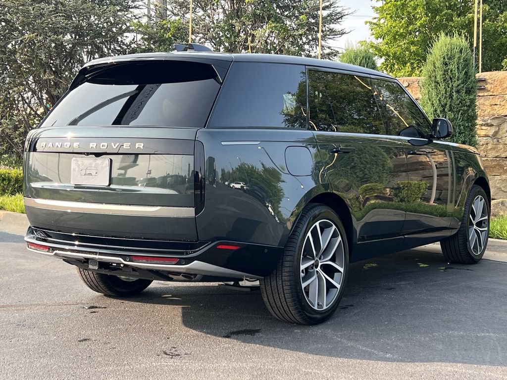 New 2026 Land Rover Range Rover Long Wheelbase SE AWD/4WD image 5