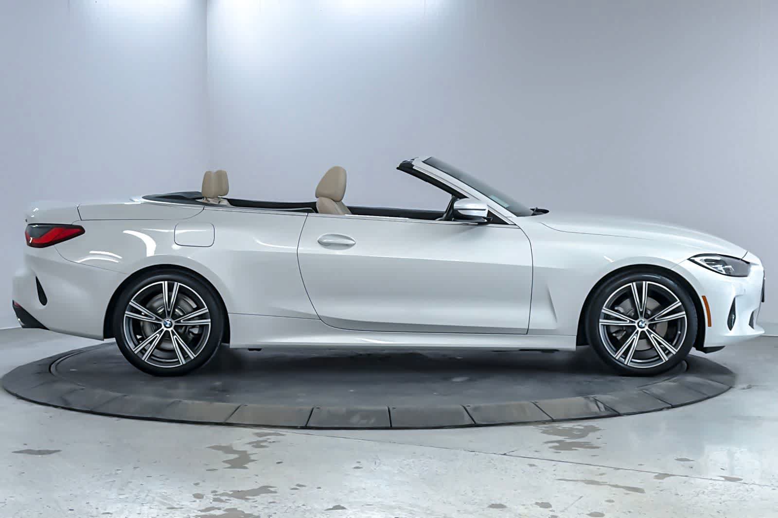 Used 2022 BMW 430i Convertible w/ Convenience Package RWD image 8
