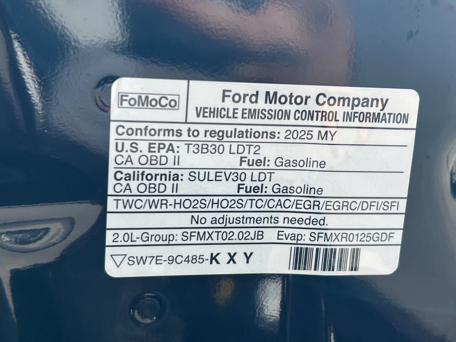 Used 2025 Ford Escape ST-Line Select AWD/4WD image 30