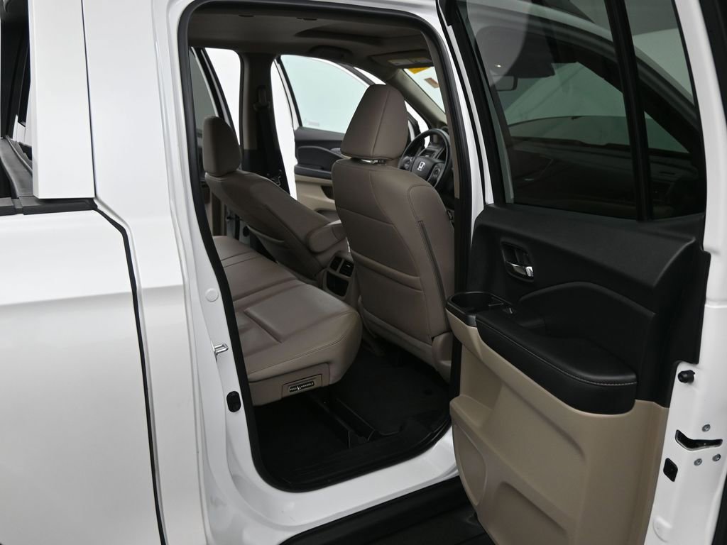 Used 2023 Honda Ridgeline RTL-E image 10