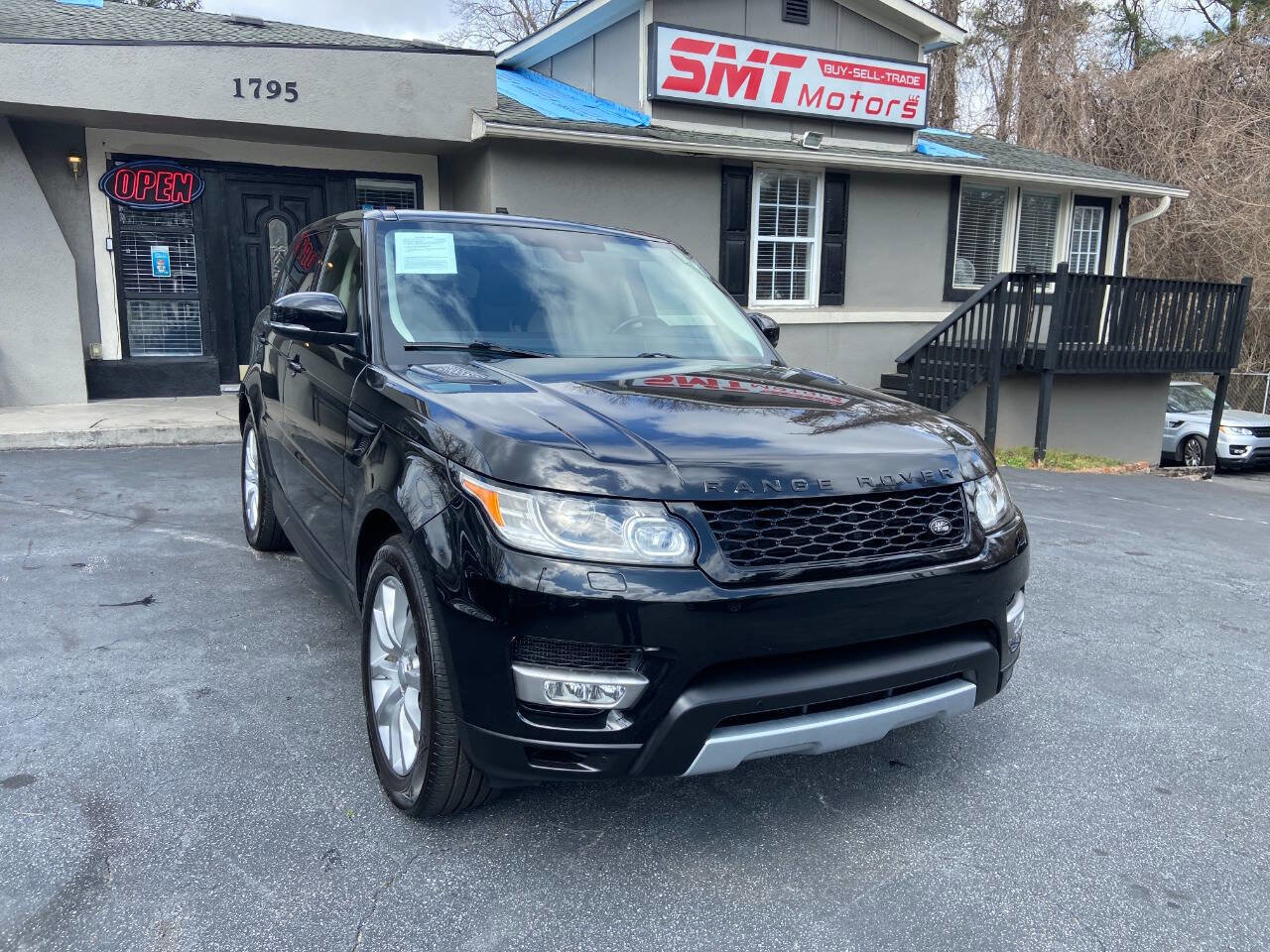 Used 2016 Land Rover Range Rover Sport HSE image 4