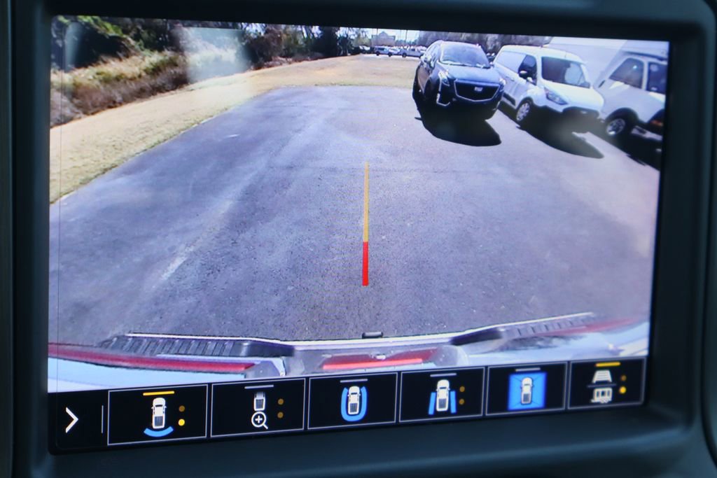 Certified 2022 GMC Sierra 2500 AT4 w/ AT4 Premium Plus Package image 17