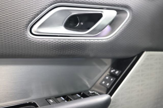 Used 2018 Land Rover Range Rover Velar R-Dynamic SE AWD/4WD image 21