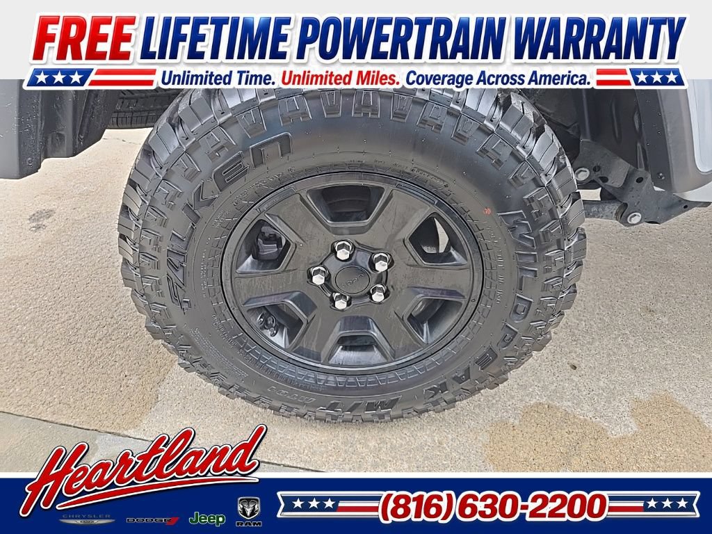 Used 2023 Jeep Gladiator Sport AWD/4WD image 29