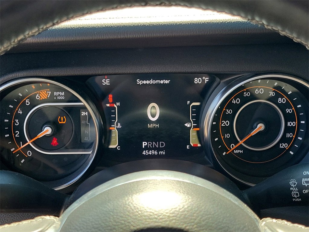 Used 2022 Jeep Wrangler Unlimited Sahara w/ Cold Weather Group image 23