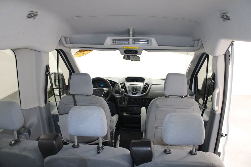 Used 2017 Ford Transit 350 XLT image 28