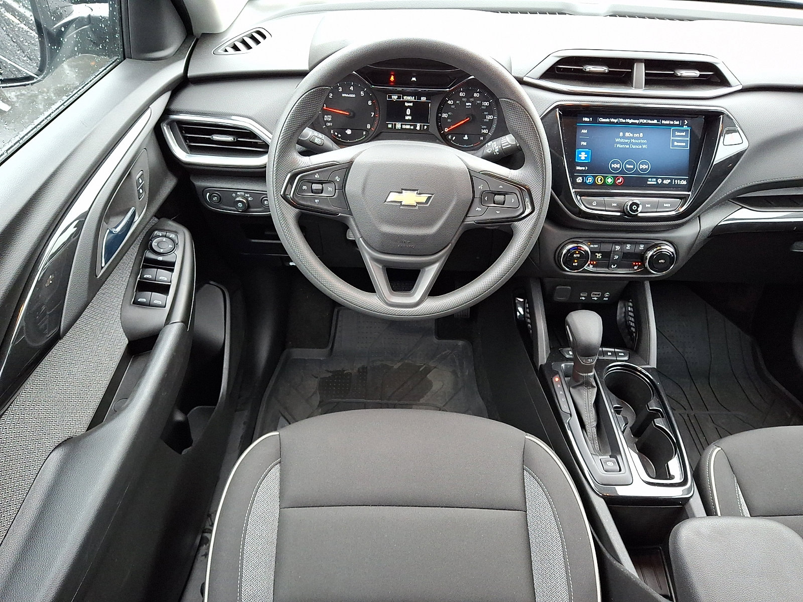 Certified 2023 Chevrolet TrailBlazer LT w/ Convenience Package image 12