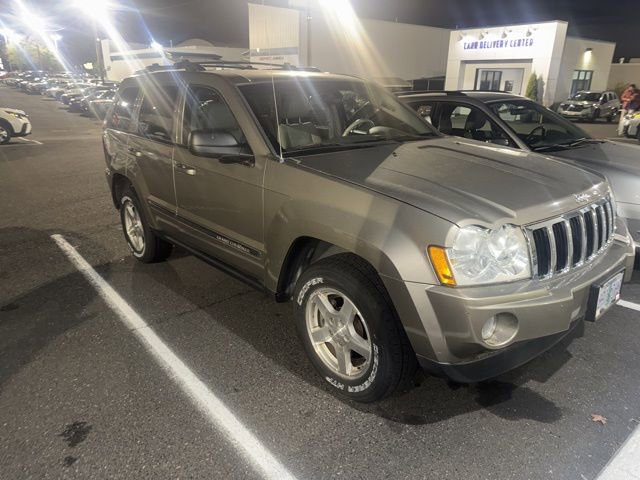 Used 2006 Jeep Grand Cherokee Limited w/ Trailer Tow Group IV
