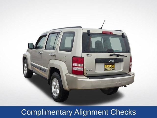 Used 2011 Jeep Liberty Sport AWD/4WD image 6