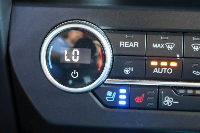 Used 2021 Ford Expedition Platinum image 33