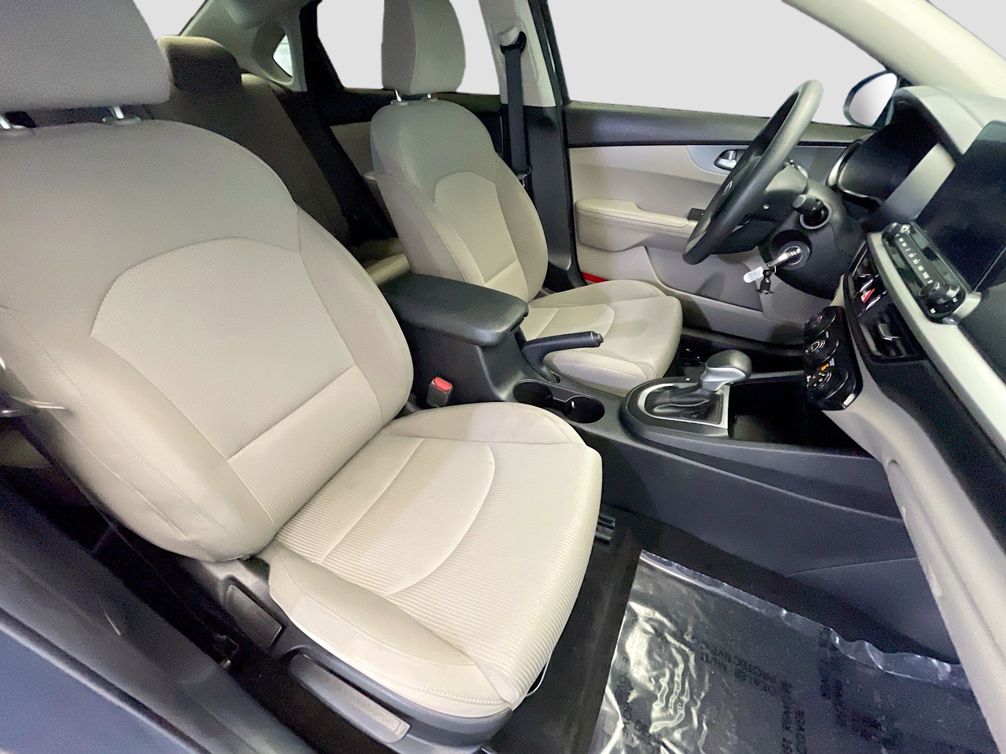 Used 2021 Kia Forte LXS image 17