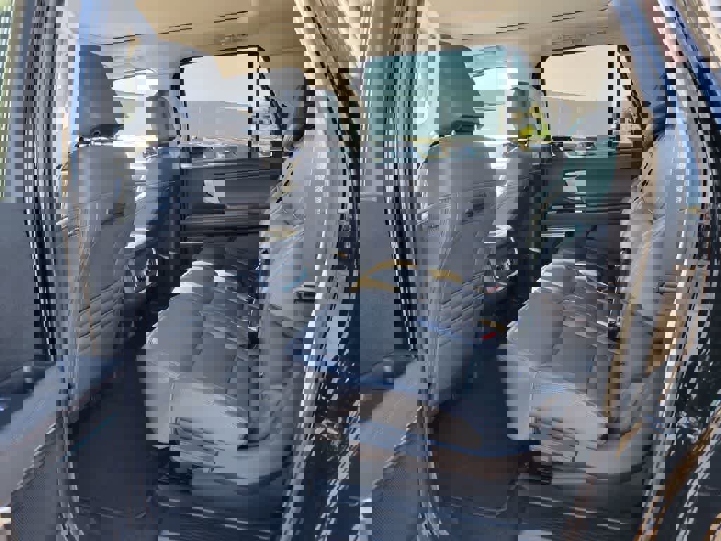 Certified 2025 Ford Expedition Max Active image 13