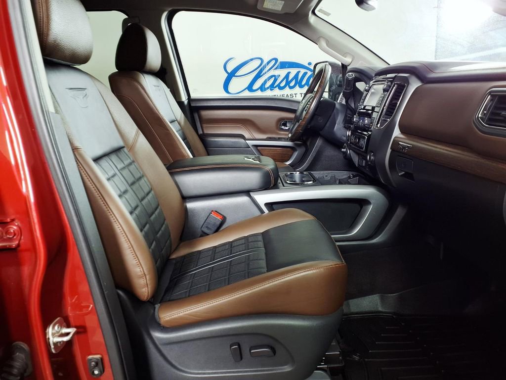 Used 2018 Nissan Titan Platinum Reserve w/ Platinum Utility Package image 10