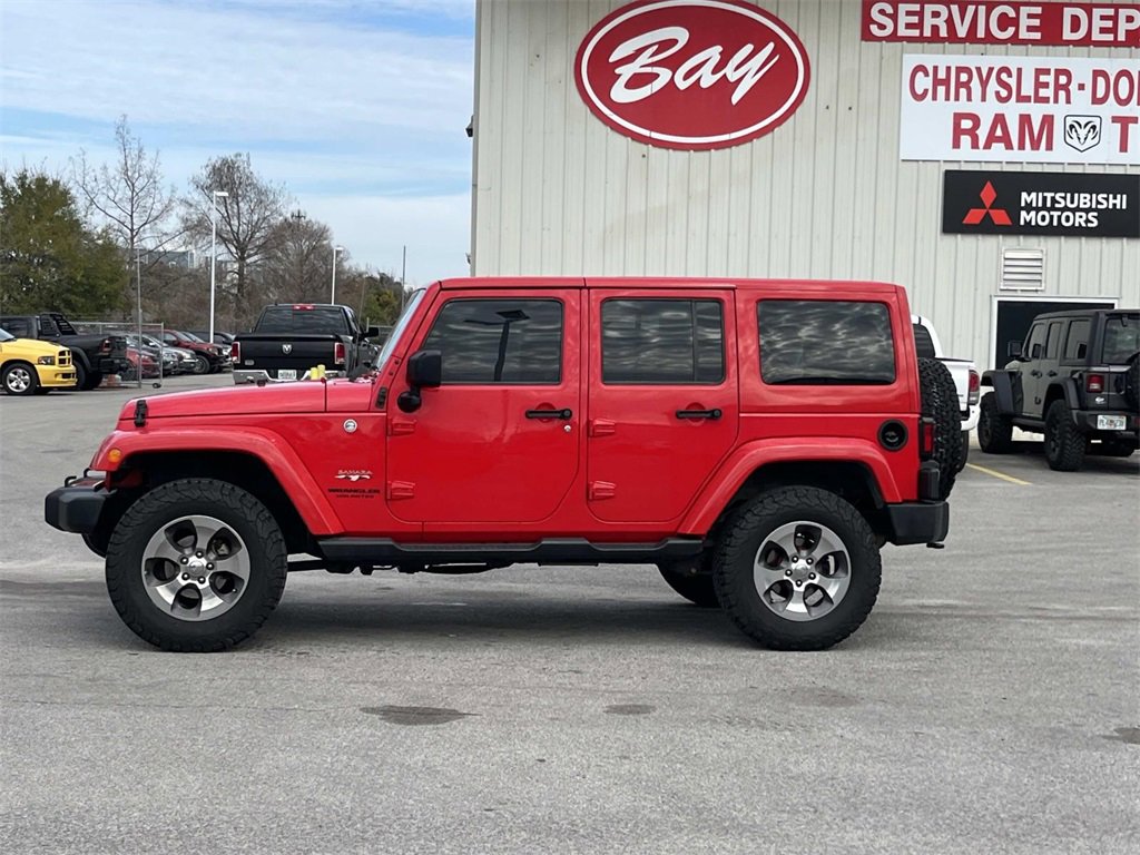 Used 2017 Jeep Wrangler Unlimited Sahara w/ Max Tow Package image 2