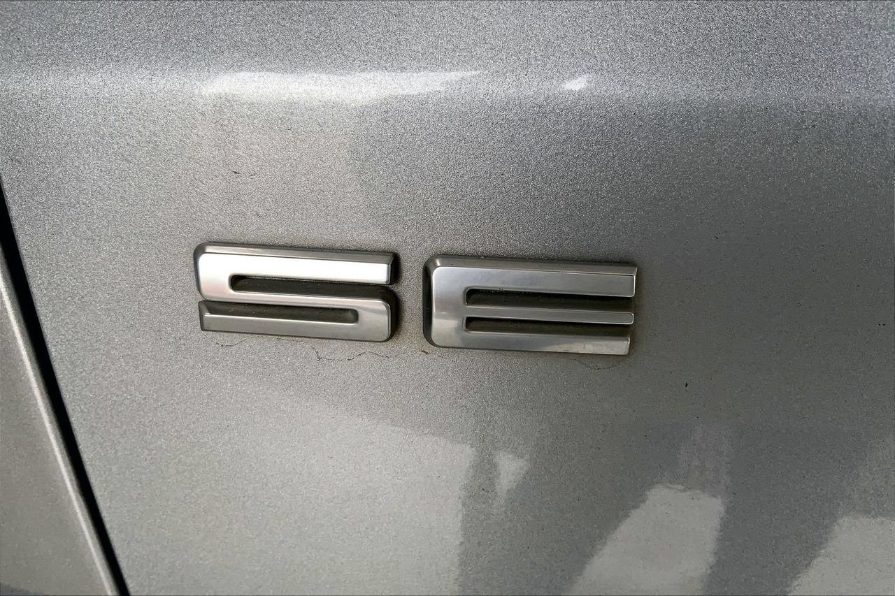 Used 2022 Ford Escape SE AWD/4WD image 9