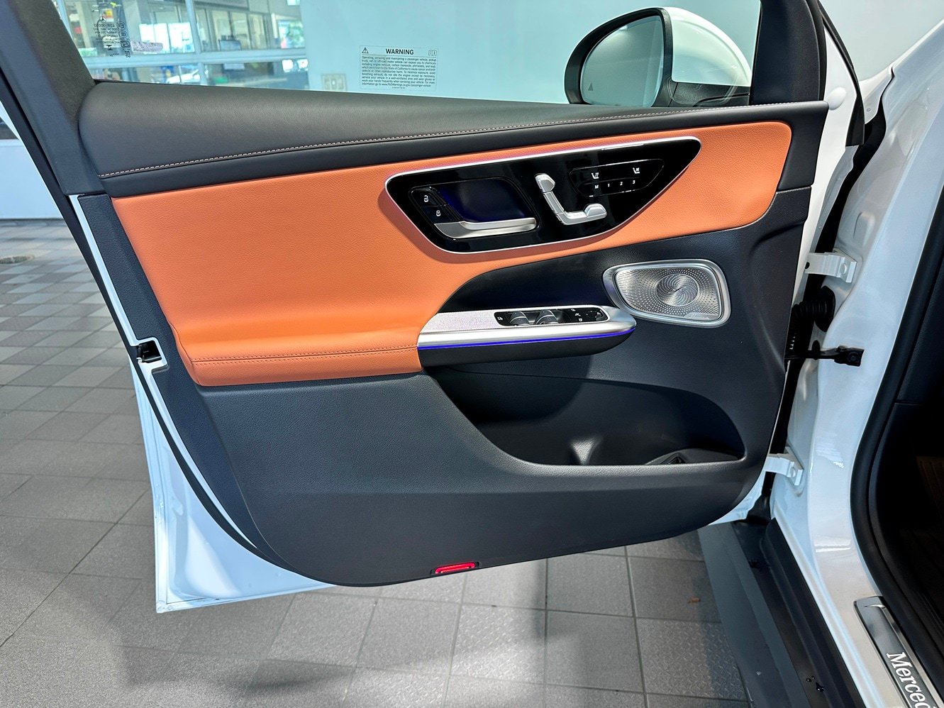 Certified 2025 Mercedes-Benz GLC 350e 4MATIC image 11