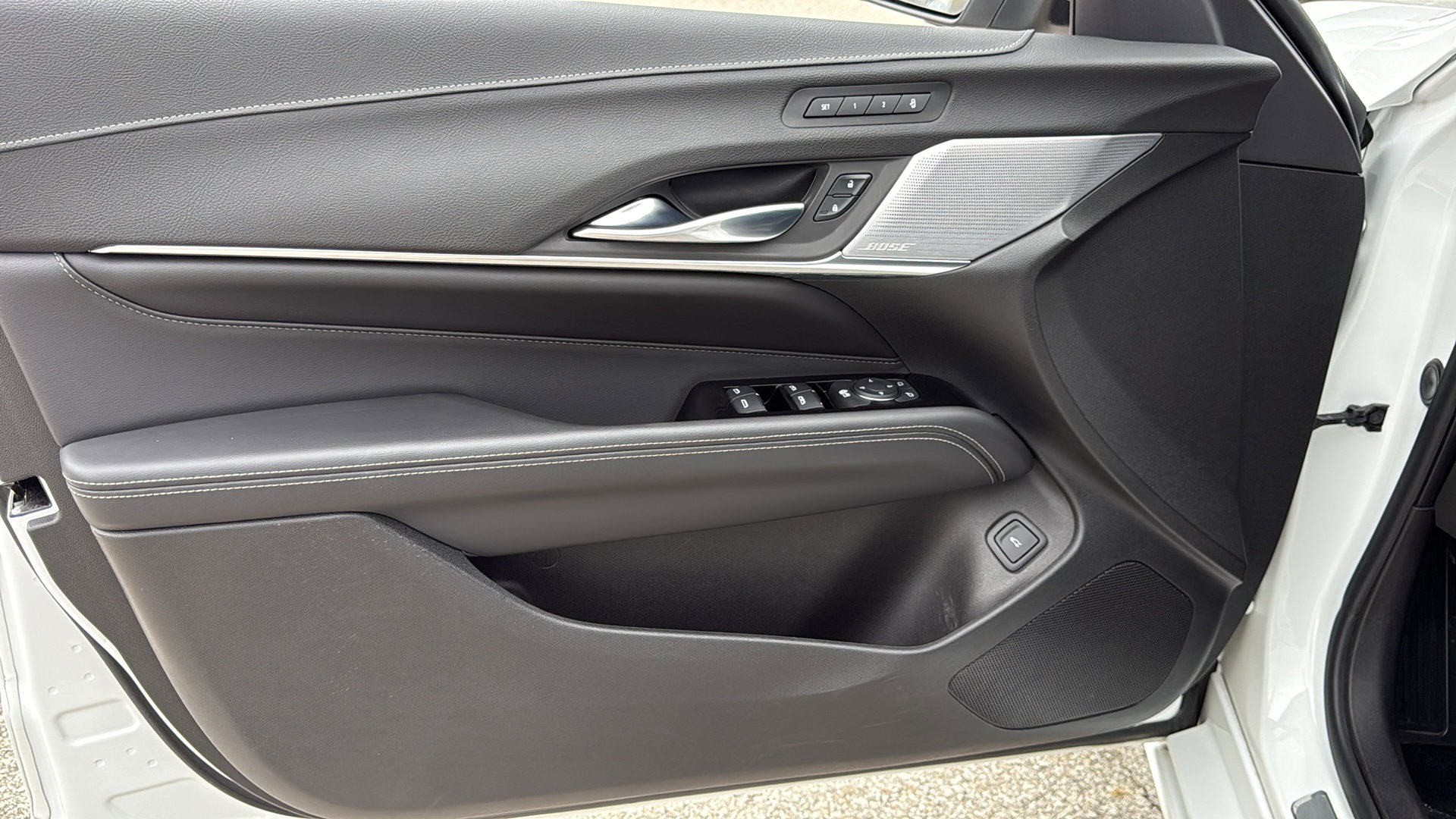 Used 2021 Cadillac CT4 Premium Luxury image 10