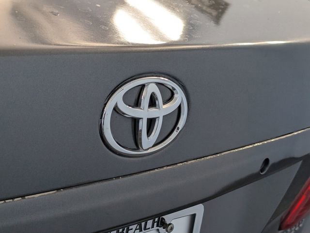 Used 2010 Toyota Corolla LE image 11