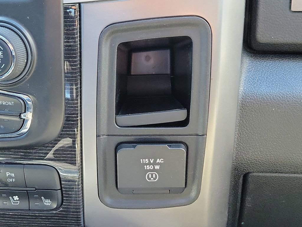 Used 2013 RAM 3500 Laramie Longhorn image 39