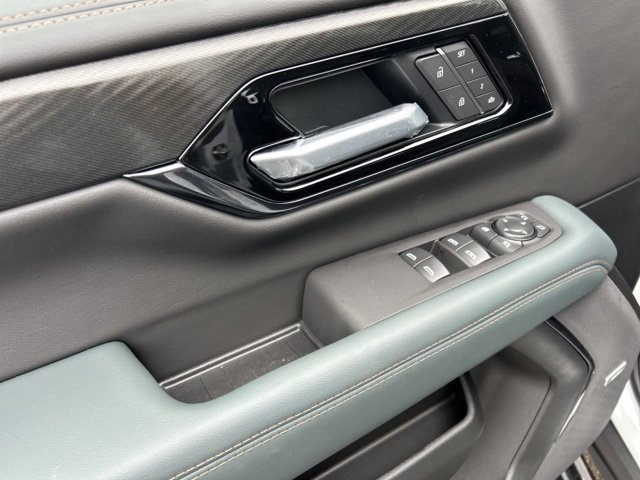 New 2026 GMC Yukon AT4 w/ AT4 Premium Plus Package AWD/4WD image 33