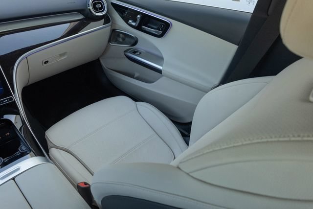 Certified 2025 Mercedes-Benz C 300 4MATIC Sedan image 26