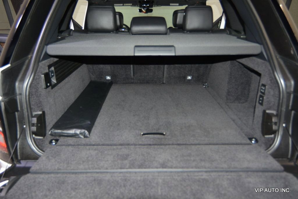 Used 2018 Land Rover Range Rover HSE image 34