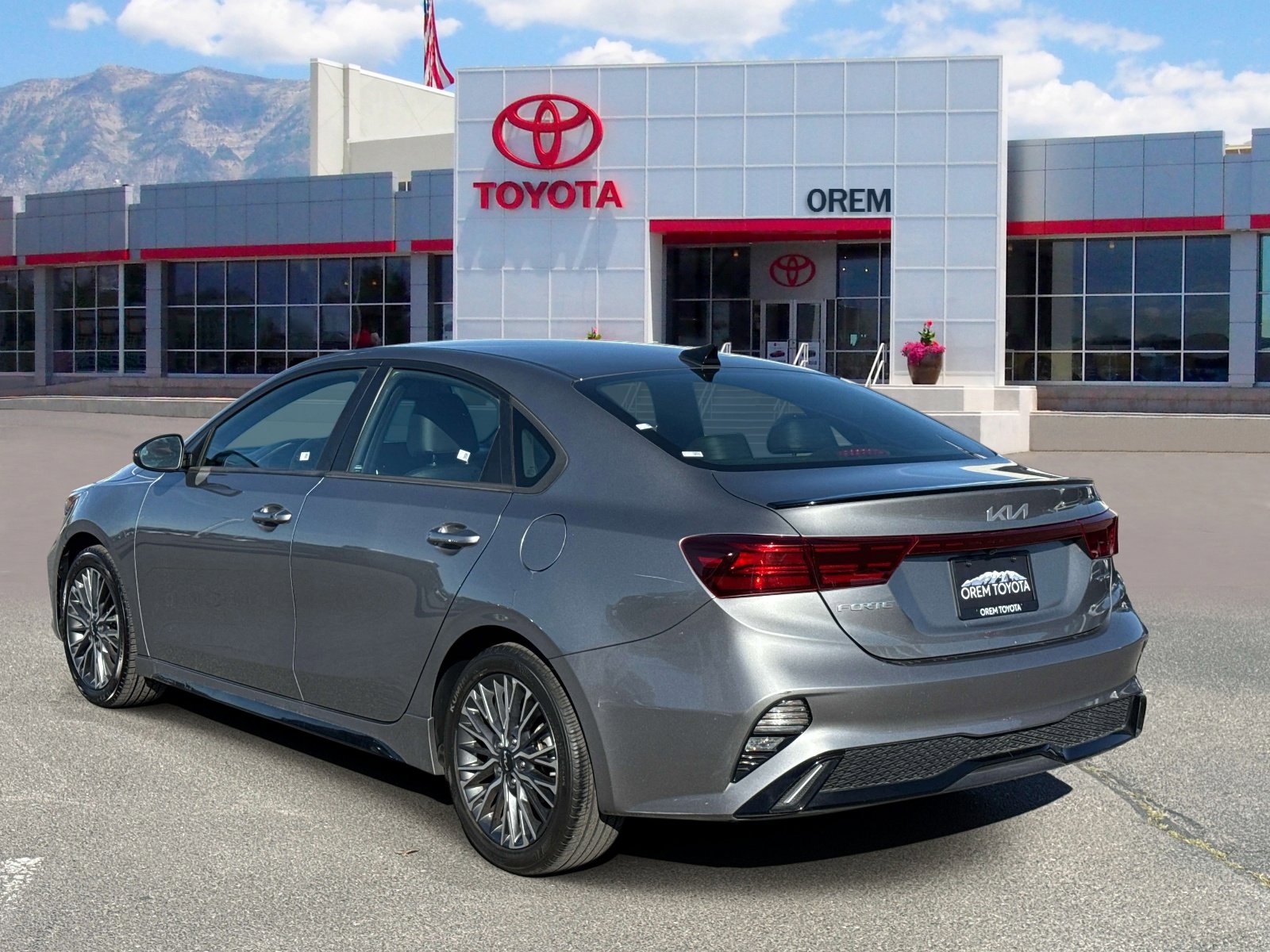 Used 2023 Kia Forte GT-Line FWD image 5