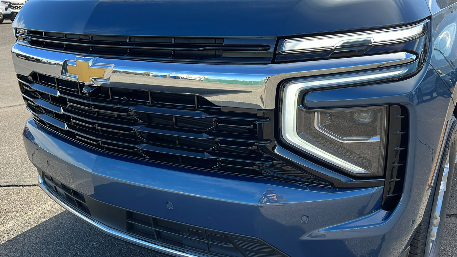 New 2026 Chevrolet Suburban LS image 9