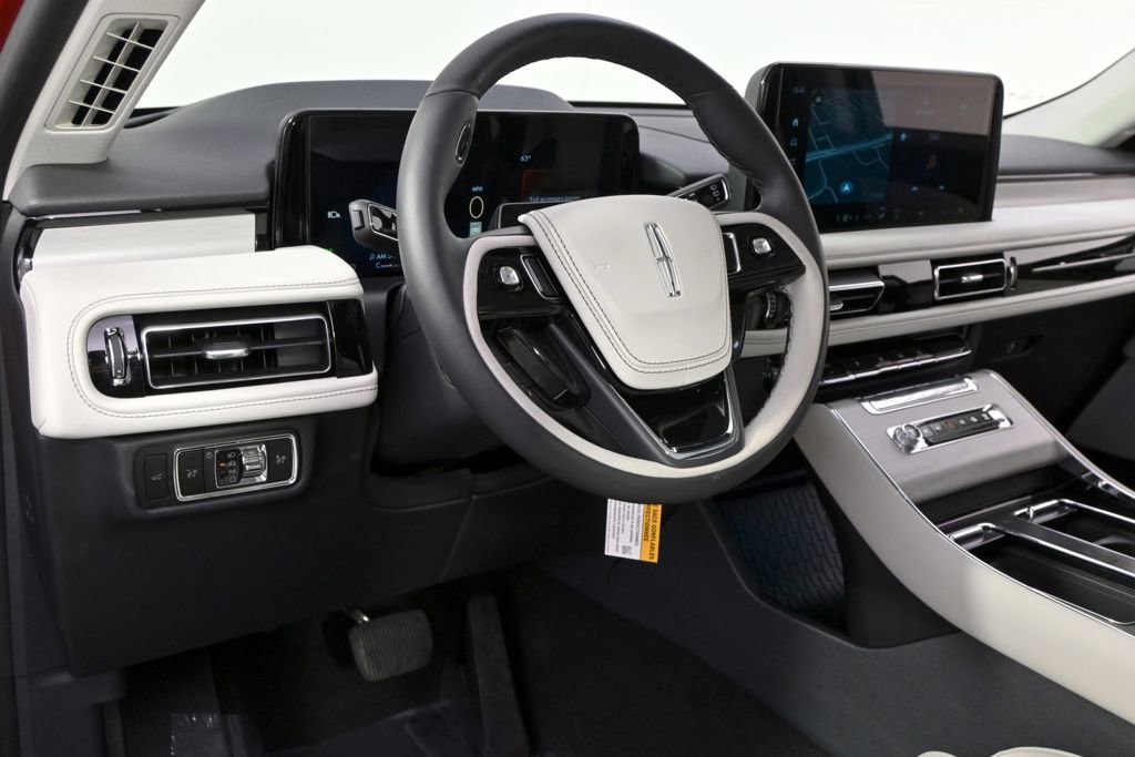 New 2026 Lincoln Aviator Reserve image 11