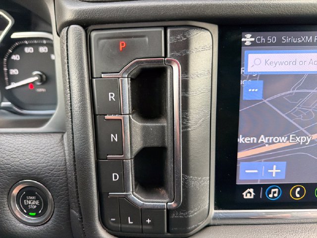 Used 2021 GMC Yukon Denali w/ Denali Ultimate Package AWD/4WD image 15