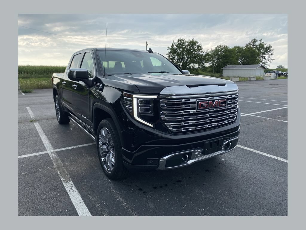 Used 2023 GMC Sierra 1500 Denali AWD/4WD image 1