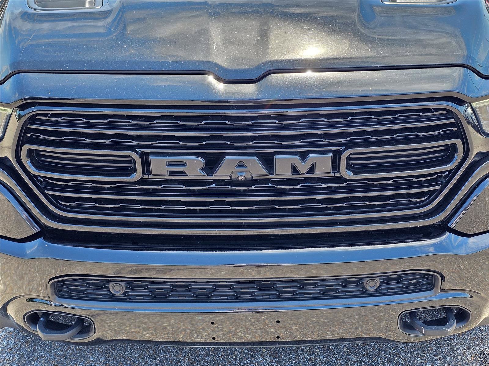 Used 2022 RAM 1500 Limited AWD/4WD image 3