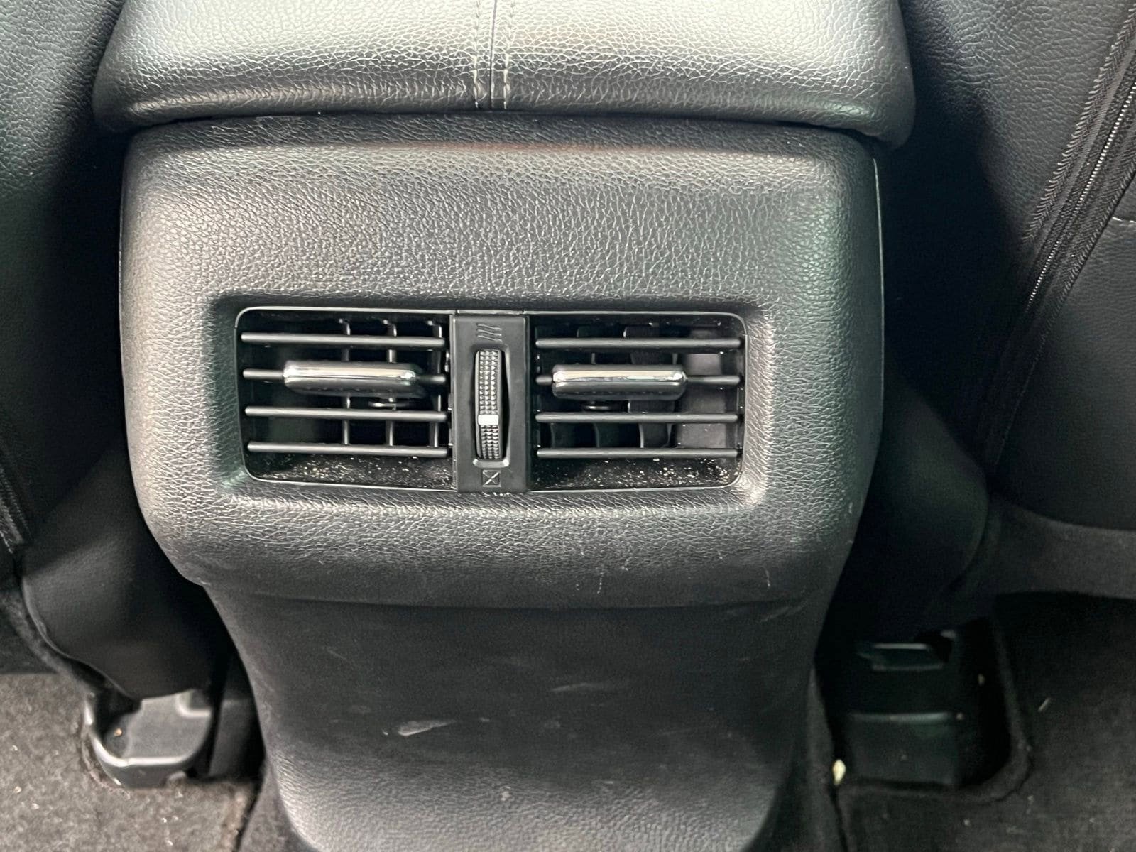 Used 2017 Honda Accord Touring image 18