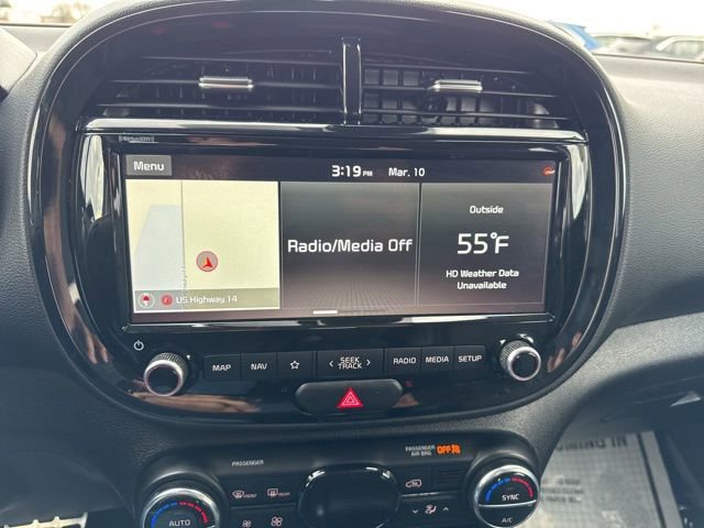 Used 2020 Kia Soul EX FWD image 15