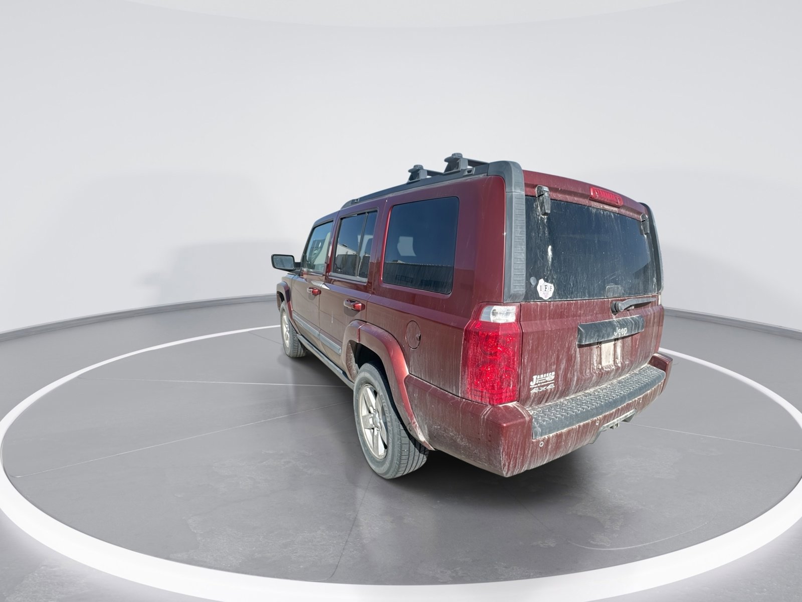 Used 2008 Jeep Commander Sport image 6