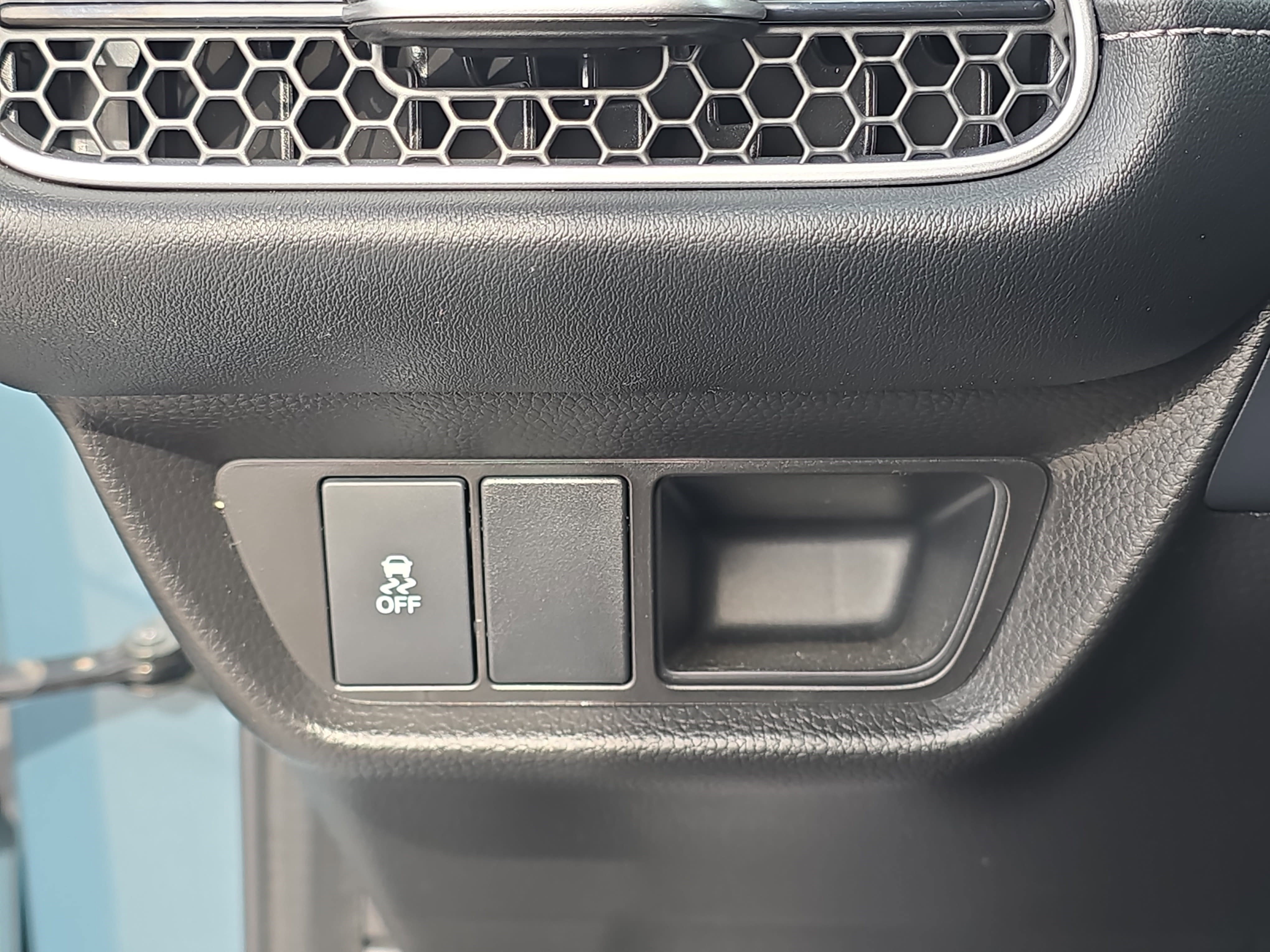 Certified 2026 Honda HR-V EX-L image 21