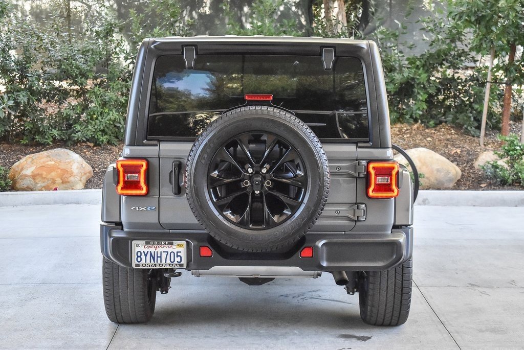 Used 2021 Jeep Wrangler Unlimited Sahara w/ Cold Weather Group image 5