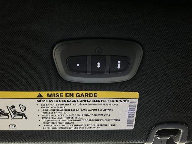 New 2026 Chrysler Pacifica Select w/ S Appearance Package image 25