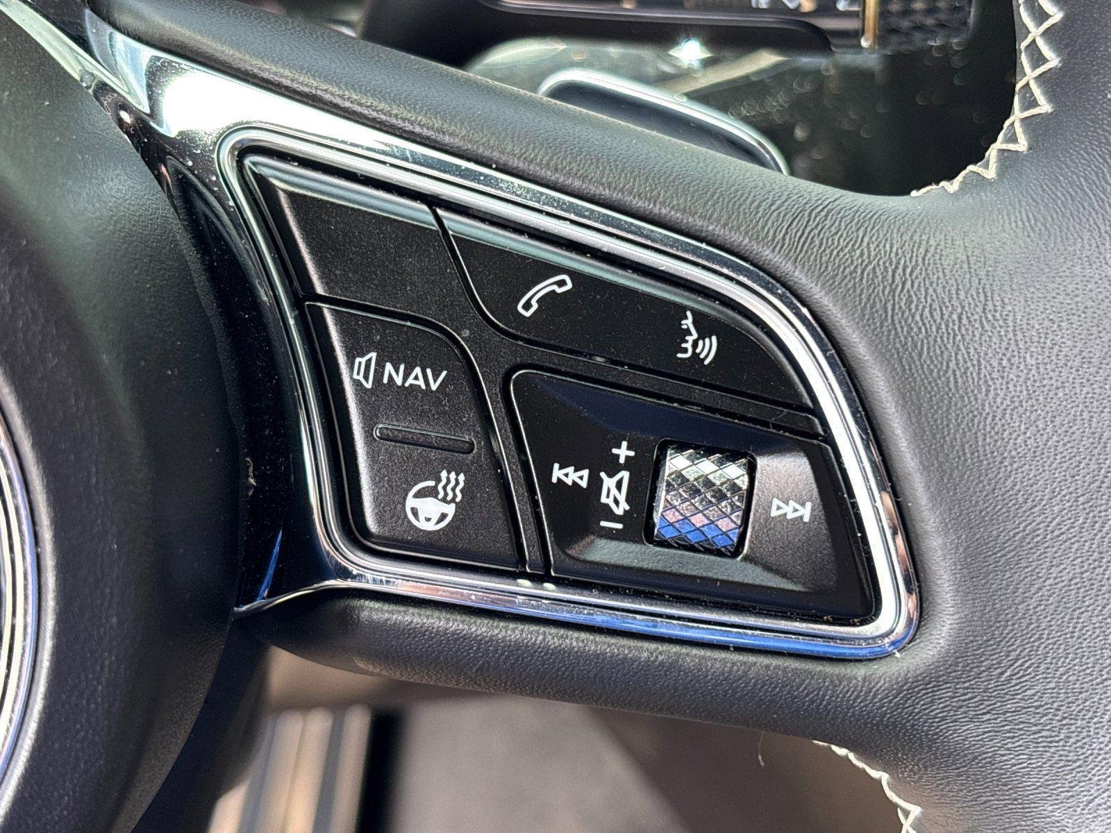 Used 2021 Bentley Flying Spur W12 AWD/4WD image 24