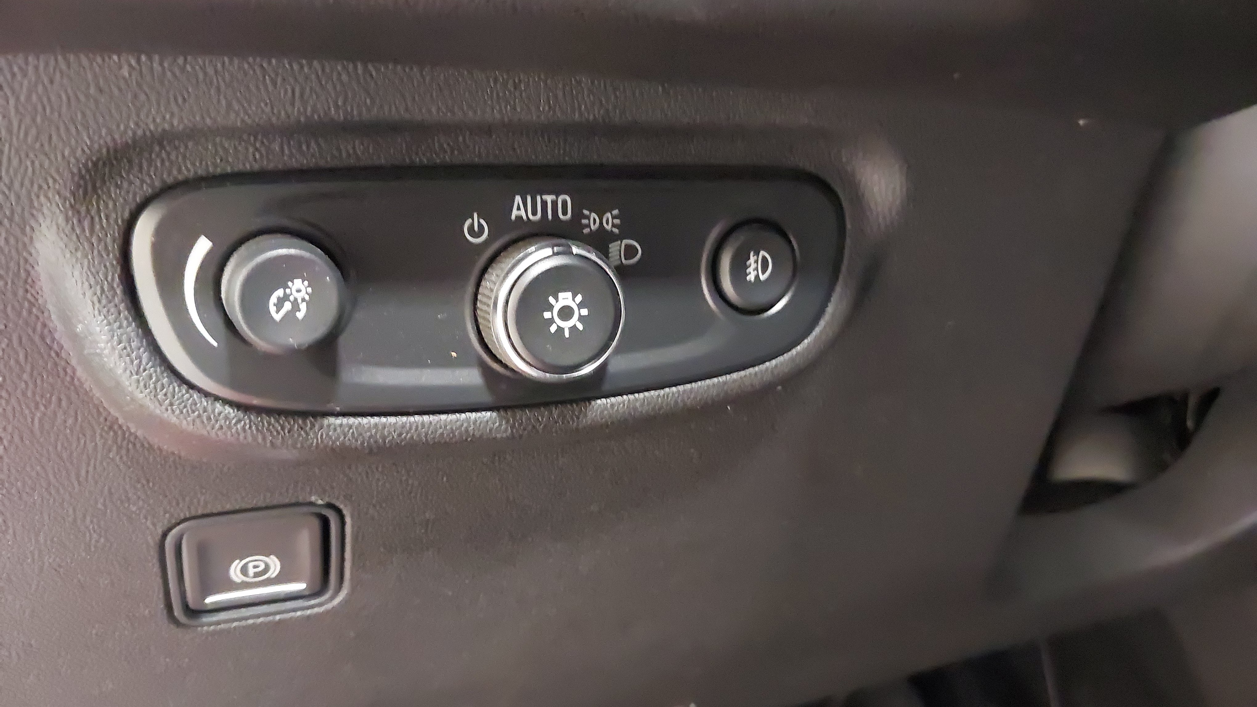 Used 2024 GMC Terrain AT4 AWD/4WD image 26